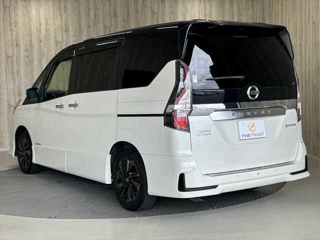 セレナ e-パワー ハイウェイスターV アーバンクロム 特別仕様車 後席モニター 10インチ純正ナビ プロパイロット 両側パワースライドドア 禁煙車 防水シート レーダークルーズコントロール 衝突軽減ブレーキ BSM アラウンドビューモニター(25枚目)