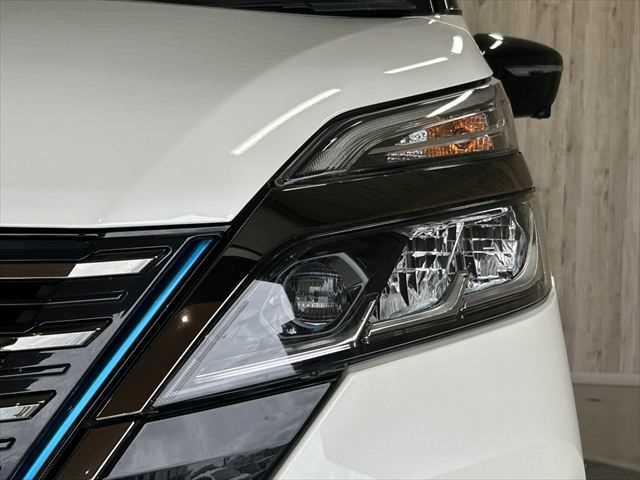 セレナ e-パワー ハイウェイスターV アーバンクロム 特別仕様車 後席モニター 10インチ純正ナビ プロパイロット 両側パワースライドドア 禁煙車 防水シート レーダークルーズコントロール 衝突軽減ブレーキ BSM アラウンドビューモニター(27枚目)