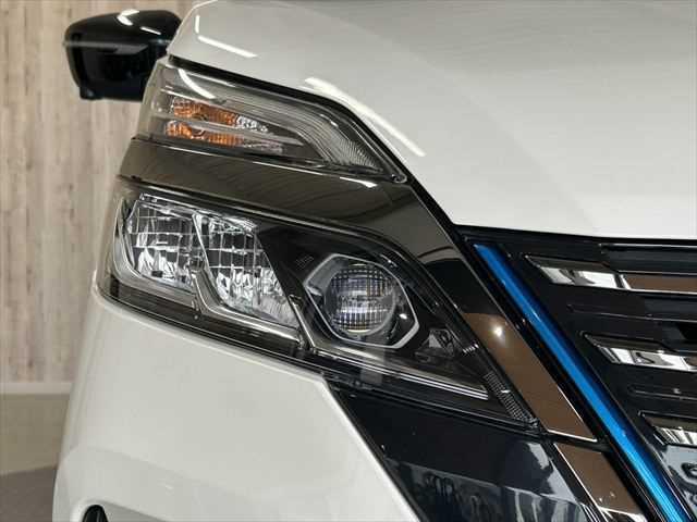 セレナ e-パワー ハイウェイスターV アーバンクロム 特別仕様車 後席モニター 10インチ純正ナビ プロパイロット 両側パワースライドドア 禁煙車 防水シート レーダークルーズコントロール 衝突軽減ブレーキ BSM アラウンドビューモニター(28枚目)