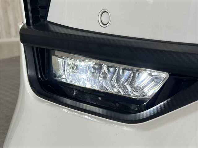 セレナ e-パワー ハイウェイスターV アーバンクロム 特別仕様車 後席モニター 10インチ純正ナビ プロパイロット 両側パワースライドドア 禁煙車 防水シート レーダークルーズコントロール 衝突軽減ブレーキ BSM アラウンドビューモニター(37枚目)