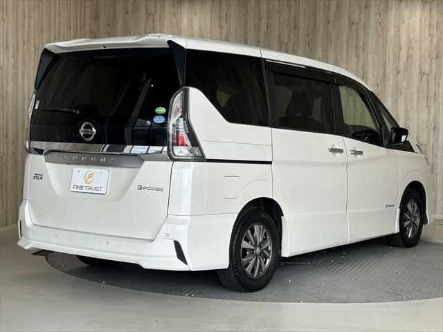 セレナ e-パワー ハイウェイスターV 後席モニター 9インチ純正ナビ プロパイロット パーキングアシスト 両側パワースライドドア 禁煙車 Bluetooth レーダークルーズコントロール 衝突軽減ブレーキ 障害物センサー アラウンドビュ(23枚目)