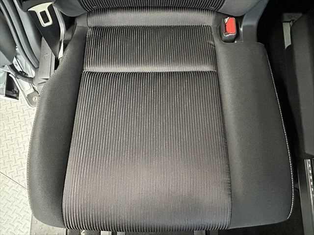 セレナ e-パワー ハイウェイスターV 後席モニター 9インチ純正ナビ プロパイロット パーキングアシスト 両側パワースライドドア 禁煙車 Bluetooth レーダークルーズコントロール 衝突軽減ブレーキ 障害物センサー アラウンドビュ(57枚目)