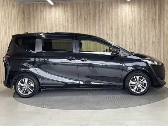 シエンタ Ｇ　トヨタセーフティセンス　禁煙車　ＬＥＤヘッドライト　両側パワースライドドア　バックカメラ　純正ＳＤナビ　キャンセラー付フルセグＴＶ　衝突軽減ブレーキ　ＣＤ・ＤＶＤ再生　Ｂｌｕｅｔｏｏｔｈ　スマートキー（19枚目）