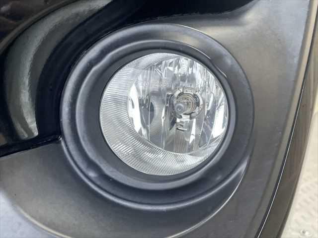 シエンタ Ｇ　トヨタセーフティセンス　禁煙車　ＬＥＤヘッドライト　両側パワースライドドア　バックカメラ　純正ＳＤナビ　キャンセラー付フルセグＴＶ　衝突軽減ブレーキ　ＣＤ・ＤＶＤ再生　Ｂｌｕｅｔｏｏｔｈ　スマートキー（27枚目）