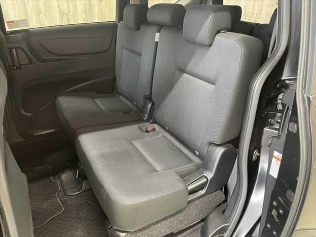 シエンタ Ｇ　トヨタセーフティセンス　禁煙車　ＬＥＤヘッドライト　両側パワースライドドア　バックカメラ　純正ＳＤナビ　キャンセラー付フルセグＴＶ　衝突軽減ブレーキ　ＣＤ・ＤＶＤ再生　Ｂｌｕｅｔｏｏｔｈ　スマートキー（38枚目）