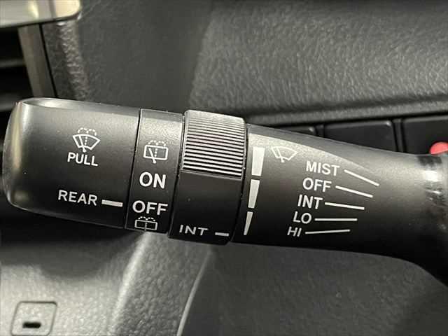 シエンタ Ｇ　トヨタセーフティセンス　禁煙車　ＬＥＤヘッドライト　両側パワースライドドア　バックカメラ　純正ＳＤナビ　キャンセラー付フルセグＴＶ　衝突軽減ブレーキ　ＣＤ・ＤＶＤ再生　Ｂｌｕｅｔｏｏｔｈ　スマートキー（44枚目）