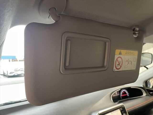 シエンタ Ｇ　トヨタセーフティセンス　禁煙車　ＬＥＤヘッドライト　両側パワースライドドア　バックカメラ　純正ＳＤナビ　キャンセラー付フルセグＴＶ　衝突軽減ブレーキ　ＣＤ・ＤＶＤ再生　Ｂｌｕｅｔｏｏｔｈ　スマートキー（49枚目）