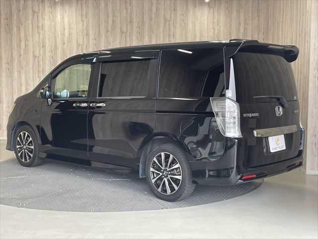 ステップワゴンスパーダ Ｚ　クールスピリット　ユーザー買取車　後期　両側パワースライドドア　純正ＨＤＤナビ　ＤＶＤ再生　フルセグＴＶ　クルーズコントロール　禁煙車　ドライブレコーダー　ＥＴＣ　オートエアコン　バックカメラ（21枚目）
