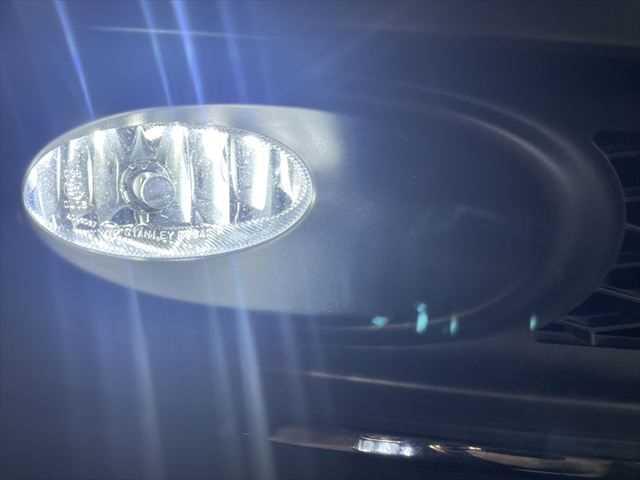 ステップワゴンスパーダ Ｚ　クールスピリット　ユーザー買取車　後期　両側パワースライドドア　純正ＨＤＤナビ　ＤＶＤ再生　フルセグＴＶ　クルーズコントロール　禁煙車　ドライブレコーダー　ＥＴＣ　オートエアコン　バックカメラ（33枚目）
