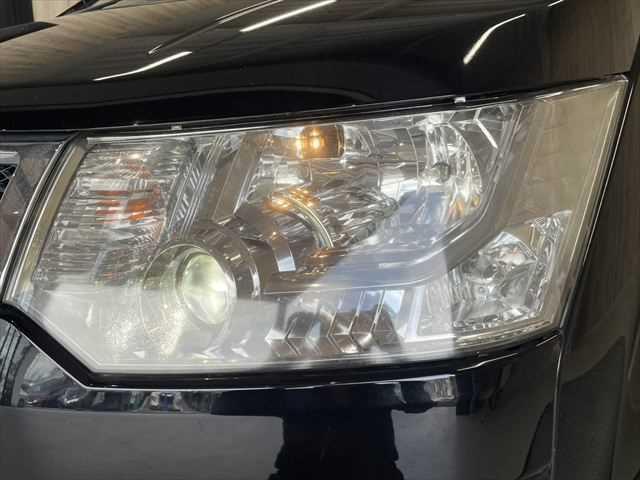 デリカD:5 D パワーパッケージ ディーゼル 4WD HDDナビ 両側パワースライドドア HIDヘッドライト 禁煙車 クルーズコントロール バックカメラ オートエアコン Wエアコン シートヒーター Bluetooth フルセグTV(32枚目)
