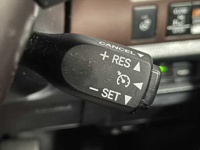 エスクァイア ハイブリッドGi プレミアムパッケージ 6ヶ月走行無制限保証付き モデリスタフルエアロ 11インチBIGX トヨタセーフティセンス 両側パワースライドドア LEDヘッドライト 禁煙車 クルコン バックカメラ 純正16型ナビ ETC スマキー(44枚目)