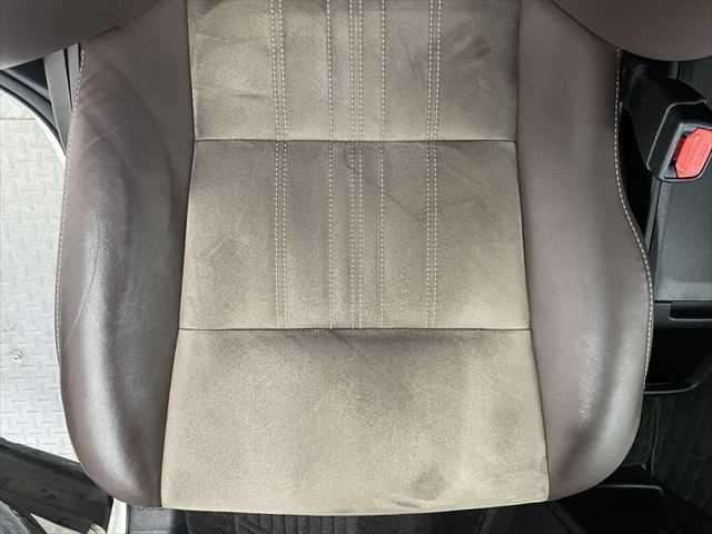 エスクァイア ハイブリッドGi プレミアムパッケージ 6ヶ月走行無制限保証付き モデリスタフルエアロ 11インチBIGX トヨタセーフティセンス 両側パワースライドドア LEDヘッドライト 禁煙車 クルコン バックカメラ 純正16型ナビ ETC スマキー(56枚目)