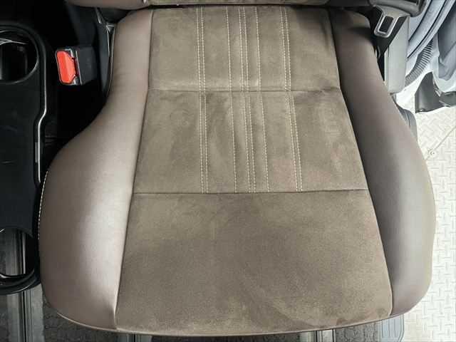 エスクァイア ハイブリッドGi プレミアムパッケージ 6ヶ月走行無制限保証付き モデリスタフルエアロ 11インチBIGX トヨタセーフティセンス 両側パワースライドドア LEDヘッドライト 禁煙車 クルコン バックカメラ 純正16型ナビ ETC スマキー(67枚目)