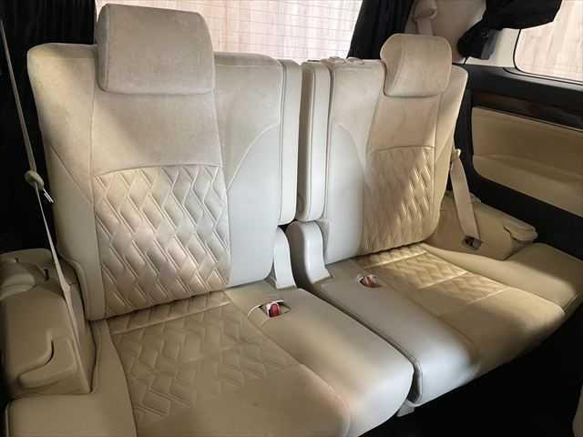 アルファードハイブリッド G 禁煙車 サンルーフ リアエンター JBLサウンド パノラミックビューM プリクラッシュS 禁煙車 両側電動スライド 衝突軽減ブレーキ レーダークルコン パワーバックドア ETC 4WD ドラレコ(14枚目)