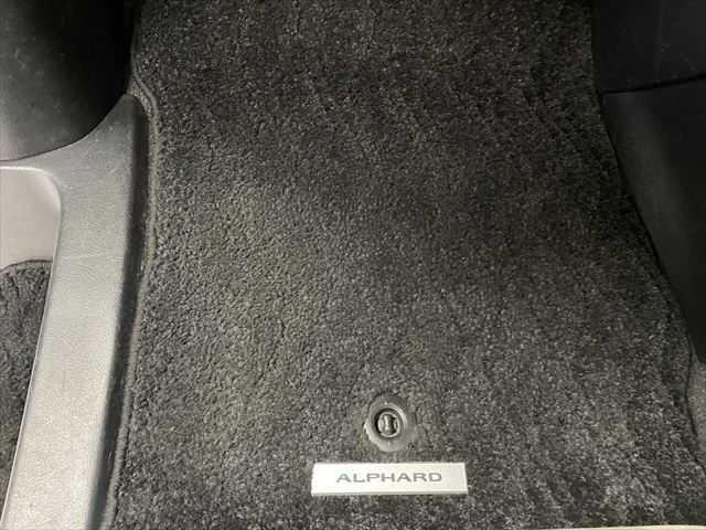 アルファードハイブリッド G 禁煙車 サンルーフ リアエンター JBLサウンド パノラミックビューM プリクラッシュS 禁煙車 両側電動スライド 衝突軽減ブレーキ レーダークルコン パワーバックドア ETC 4WD ドラレコ(55枚目)