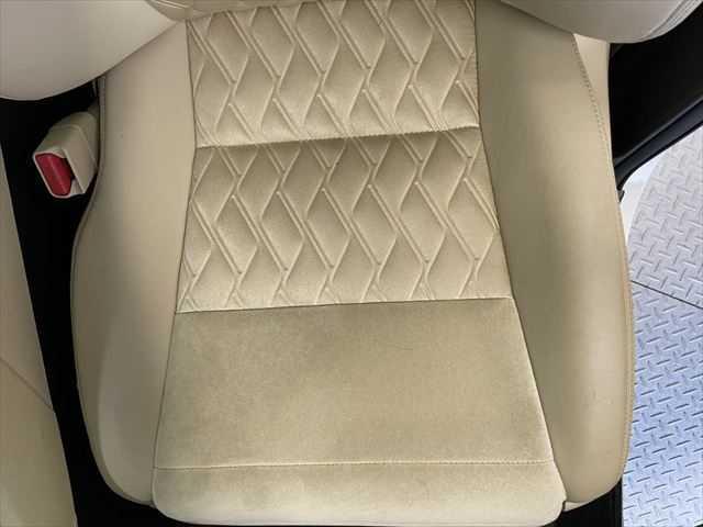 アルファードハイブリッド G 禁煙車 サンルーフ リアエンター JBLサウンド パノラミックビューM プリクラッシュS 禁煙車 両側電動スライド 衝突軽減ブレーキ レーダークルコン パワーバックドア ETC 4WD ドラレコ(66枚目)