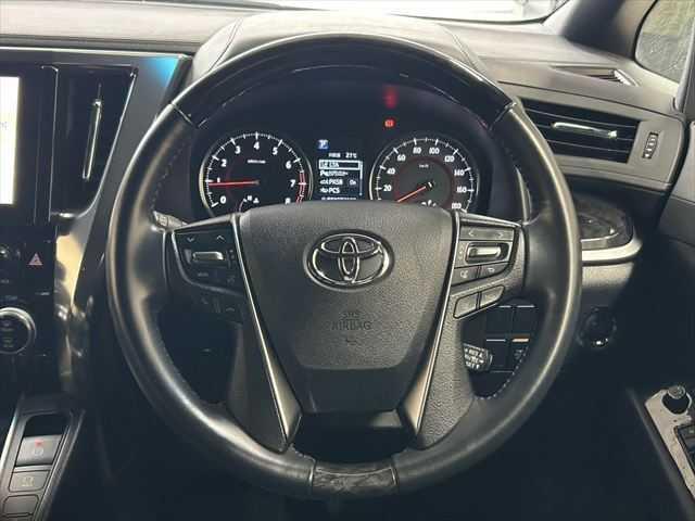 アルファード ２．５Ｓ　タイプゴールド　後期型　３眼ＬＥＤヘッドライト　９インチディスプレイオーディオＴＶ・ナビ　両側電動スライド　トヨタセーフティセンス　禁煙車　バックカメラ　オートマチックハイビーム　電動リアゲート　ハーフレザーシート（15枚目）