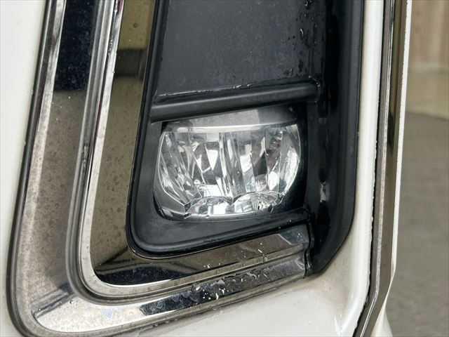 アルファード ２．５Ｓ　タイプゴールド　後期型　３眼ＬＥＤヘッドライト　９インチディスプレイオーディオＴＶ・ナビ　両側電動スライド　トヨタセーフティセンス　禁煙車　バックカメラ　オートマチックハイビーム　電動リアゲート　ハーフレザーシート（28枚目）