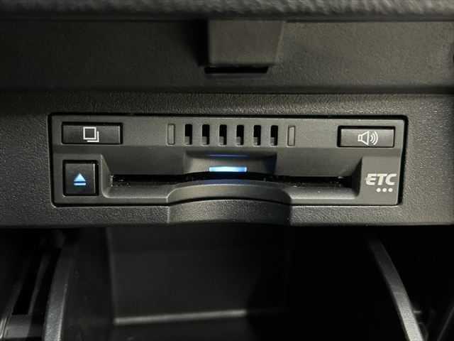 アルファード ２．５Ｓ　タイプゴールド　後期型　３眼ＬＥＤヘッドライト　９インチディスプレイオーディオＴＶ・ナビ　両側電動スライド　トヨタセーフティセンス　禁煙車　バックカメラ　オートマチックハイビーム　電動リアゲート　ハーフレザーシート（45枚目）