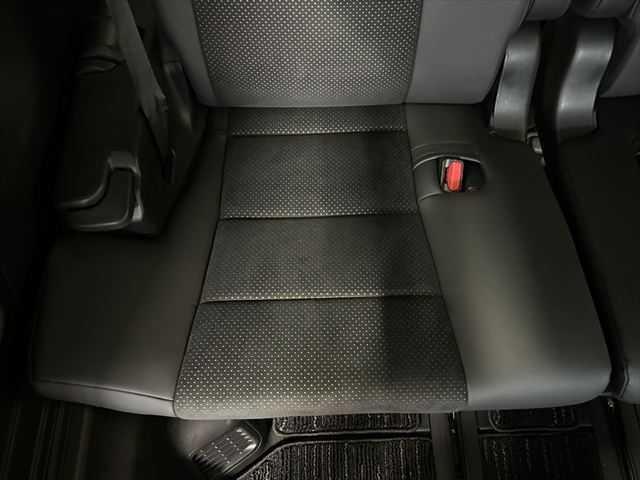 アルファード ２．５Ｓ　タイプゴールド　後期型　３眼ＬＥＤヘッドライト　９インチディスプレイオーディオＴＶ・ナビ　両側電動スライド　トヨタセーフティセンス　禁煙車　バックカメラ　オートマチックハイビーム　電動リアゲート　ハーフレザーシート（64枚目）