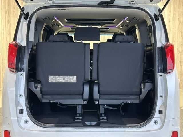 アルファード ２．５Ｓ　禁煙車　Ｗサンルーフ　モデリスタフルエアロ　１２．８インチフリップダウンモニター　１１型ＢＩＧＸ　マルチフォルケッタ２０ＡＷ　　トヨタセーフティセンス　レーダークルーズコントロール　両側電動スライド（16枚目）
