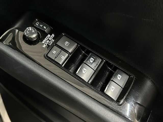 アルファード ２．５Ｓ　禁煙車　Ｗサンルーフ　モデリスタフルエアロ　１２．８インチフリップダウンモニター　１１型ＢＩＧＸ　マルチフォルケッタ２０ＡＷ　　トヨタセーフティセンス　レーダークルーズコントロール　両側電動スライド（48枚目）
