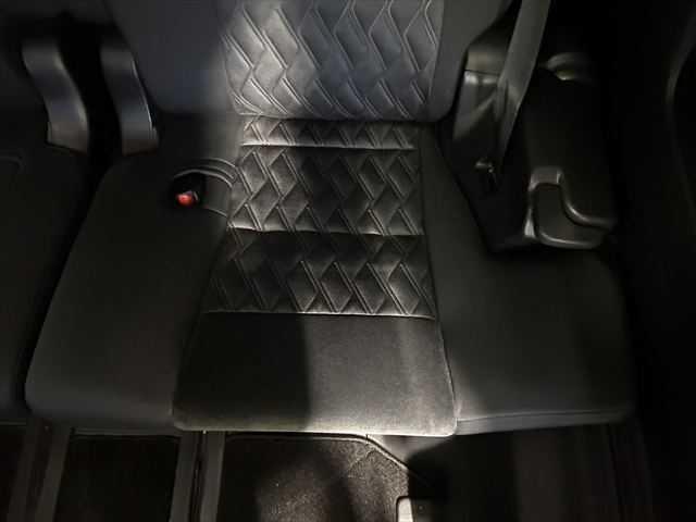 アルファード ２．５Ｓ　禁煙車　Ｗサンルーフ　モデリスタフルエアロ　１２．８インチフリップダウンモニター　１１型ＢＩＧＸ　マルチフォルケッタ２０ＡＷ　　トヨタセーフティセンス　レーダークルーズコントロール　両側電動スライド（71枚目）