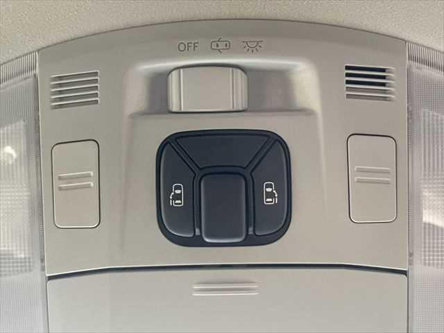 ヴェルファイア 2.4Z 禁煙車 後期モデル フリップダウンモニター 純正イ8ンチナビ 両側パワースライドドア HIDヘッドライト バックカメラ 純正18インチAW ETC スマートキー Bluetooth(43枚目)