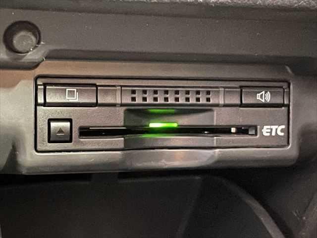 ヴェルファイア 2.4Z 禁煙車 後期モデル フリップダウンモニター 純正イ8ンチナビ 両側パワースライドドア HIDヘッドライト バックカメラ 純正18インチAW ETC スマートキー Bluetooth(46枚目)