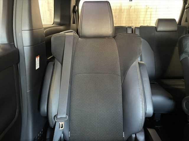 アルファード 2.5S タイプゴールド 禁煙車 12インチ後席モニター モデリスタフルエアロ 9インチディスプレイオーディオTV・DVD・ナビ機能 三眼LEDヘッド 電動リアゲート フルセグTV ハーフレザー 両側電動スライド 衝突軽減(61枚目)