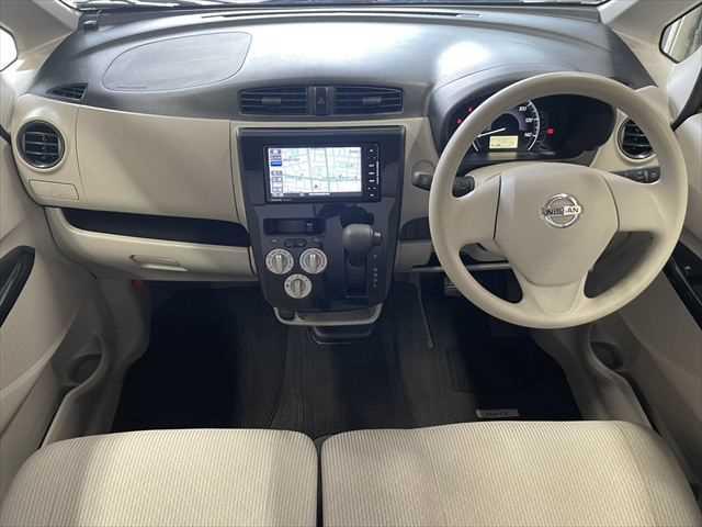 デイズ Ｊ　ユーザー買取車　ＳＤナビ　ＣＤ・ＤＶＤ再生　Ｂｌｕｅｔｏｏｔｈ　　フルセグＴＶ　禁煙車　ＥＴＣ　アンチロックブレーキシステム　横滑り防止装置　バックカメラ（3枚目）