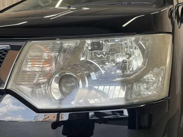 デリカD:5 Gパワーパッケージ 両側電動スライドドア HIDヘッドライト フルセグTV バックカメラ 禁煙車 ETC オートクルーズコントロール ブルートゥース CD/DVD再生 スマートキー プッシュスタート 純正16インチアルミ(24枚目)