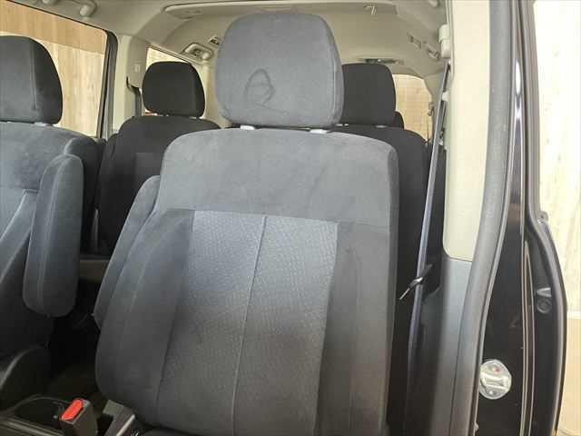 デリカD:5 Gパワーパッケージ 両側電動スライドドア HIDヘッドライト フルセグTV バックカメラ 禁煙車 ETC オートクルーズコントロール ブルートゥース CD/DVD再生 スマートキー プッシュスタート 純正16インチアルミ(63枚目)