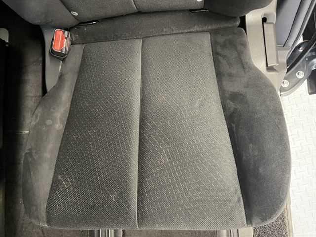 デリカD:5 Gパワーパッケージ 両側電動スライドドア HIDヘッドライト フルセグTV バックカメラ 禁煙車 ETC オートクルーズコントロール ブルートゥース CD/DVD再生 スマートキー プッシュスタート 純正16インチアルミ(67枚目)