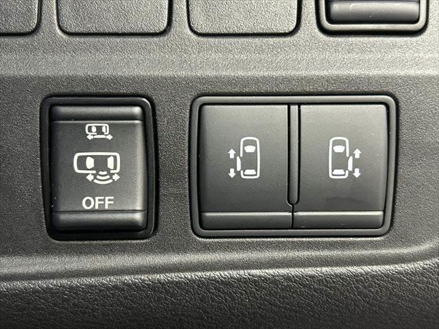 セレナ e-POWER ハイウェイスターV 後期 純正10インチナビ デジタルインナーミラー プロパイロット 全周囲カメラ 禁煙車 ドライブレコーダー 衝突軽減ブレーキ コーナーセンサー BSM オートエアコン Wエアコン(6枚目)