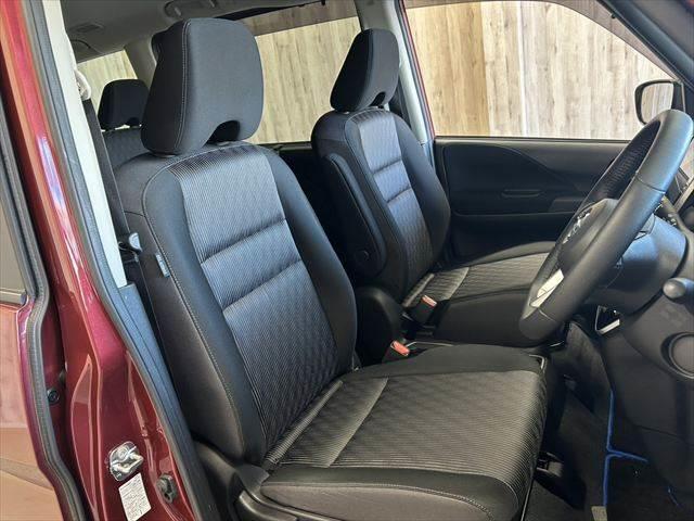 セレナ e-POWER ハイウェイスターV 後期 純正10インチナビ デジタルインナーミラー プロパイロット 全周囲カメラ 禁煙車 ドライブレコーダー 衝突軽減ブレーキ コーナーセンサー BSM オートエアコン Wエアコン(10枚目)