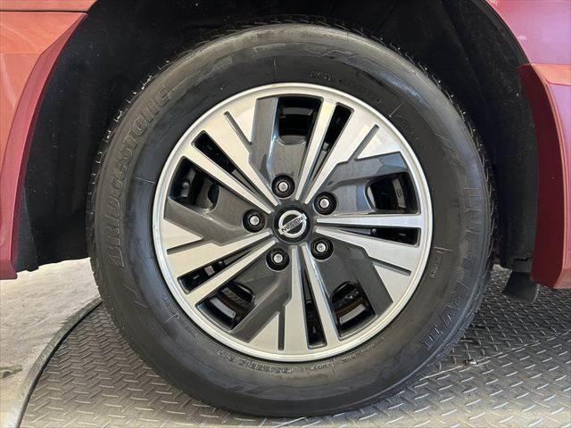 セレナ e-POWER ハイウェイスターV 後期 純正10インチナビ デジタルインナーミラー プロパイロット 全周囲カメラ 禁煙車 ドライブレコーダー 衝突軽減ブレーキ コーナーセンサー BSM オートエアコン Wエアコン(17枚目)