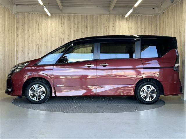 セレナ e-POWER ハイウェイスターV 後期 純正10インチナビ デジタルインナーミラー プロパイロット 全周囲カメラ 禁煙車 ドライブレコーダー 衝突軽減ブレーキ コーナーセンサー BSM オートエアコン Wエアコン(24枚目)