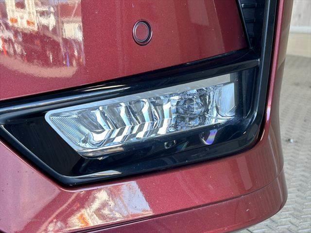 セレナ e-POWER ハイウェイスターV 後期 純正10インチナビ デジタルインナーミラー プロパイロット 全周囲カメラ 禁煙車 ドライブレコーダー 衝突軽減ブレーキ コーナーセンサー BSM オートエアコン Wエアコン(27枚目)