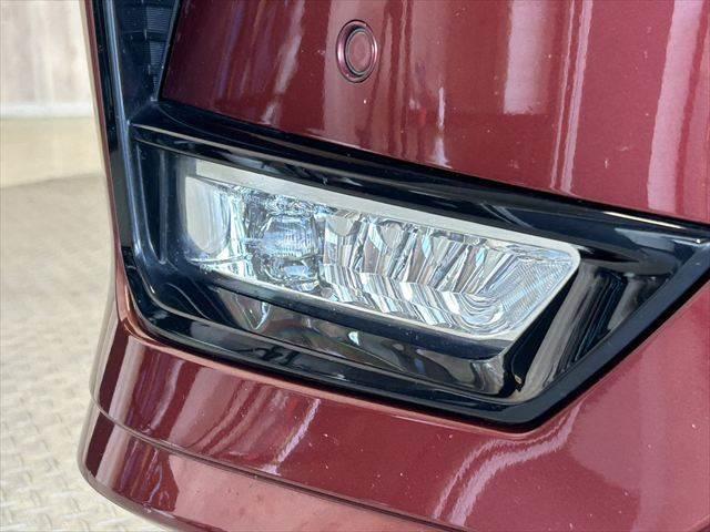 セレナ e-POWER ハイウェイスターV 後期 純正10インチナビ デジタルインナーミラー プロパイロット 全周囲カメラ 禁煙車 ドライブレコーダー 衝突軽減ブレーキ コーナーセンサー BSM オートエアコン Wエアコン(28枚目)