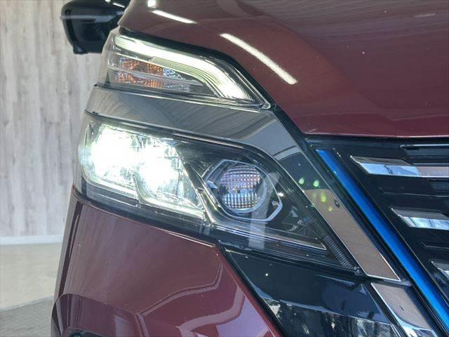 セレナ e-POWER ハイウェイスターV 後期 純正10インチナビ デジタルインナーミラー プロパイロット 全周囲カメラ 禁煙車 ドライブレコーダー 衝突軽減ブレーキ コーナーセンサー BSM オートエアコン Wエアコン(34枚目)