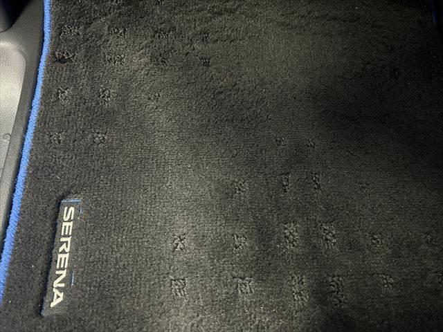 セレナ e-POWER ハイウェイスターV 後期 純正10インチナビ デジタルインナーミラー プロパイロット 全周囲カメラ 禁煙車 ドライブレコーダー 衝突軽減ブレーキ コーナーセンサー BSM オートエアコン Wエアコン(55枚目)