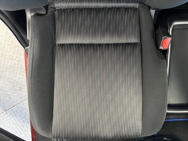 セレナ e-POWER ハイウェイスターV 後期 純正10インチナビ デジタルインナーミラー プロパイロット 全周囲カメラ 禁煙車 ドライブレコーダー 衝突軽減ブレーキ コーナーセンサー BSM オートエアコン Wエアコン(58枚目)