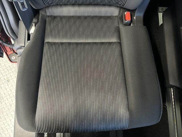 セレナ e-POWER ハイウェイスターV 後期 純正10インチナビ デジタルインナーミラー プロパイロット 全周囲カメラ 禁煙車 ドライブレコーダー 衝突軽減ブレーキ コーナーセンサー BSM オートエアコン Wエアコン(61枚目)