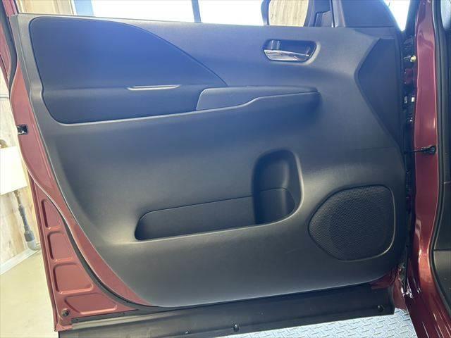 セレナ e-POWER ハイウェイスターV 後期 純正10インチナビ デジタルインナーミラー プロパイロット 全周囲カメラ 禁煙車 ドライブレコーダー 衝突軽減ブレーキ コーナーセンサー BSM オートエアコン Wエアコン(64枚目)