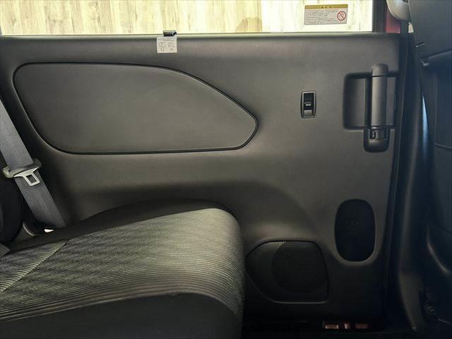 セレナ e-POWER ハイウェイスターV 後期 純正10インチナビ デジタルインナーミラー プロパイロット 全周囲カメラ 禁煙車 ドライブレコーダー 衝突軽減ブレーキ コーナーセンサー BSM オートエアコン Wエアコン(67枚目)