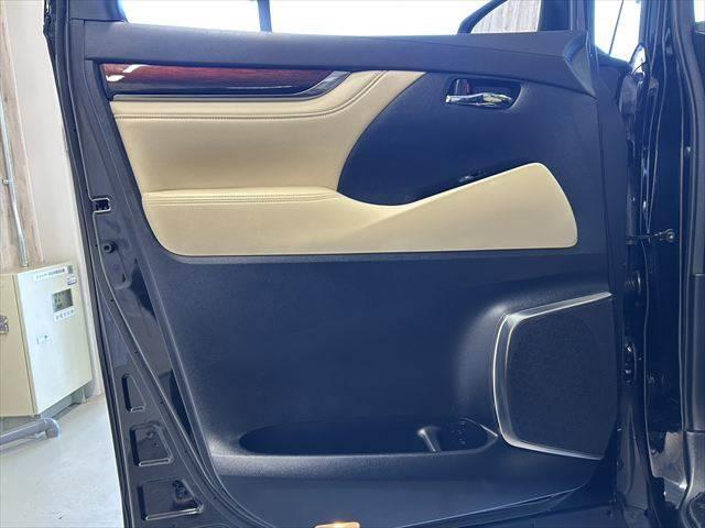 アルファード 2.5G 6ヶ月走行無制限保証付き モデリスタフルエアロ 10インチBIG-X 12.8インチ後席モニター 両側電動スライド LEDヘッド 禁煙車 バックカメラ クルーズコントロール ハーフレザーシート(63枚目)