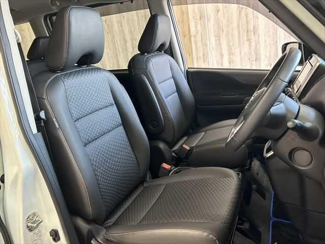 セレナ e-パワー XV 6ヶ月走行距離無制限保証付 10型フリップダウン 9型ナビ アラウンドビューモニター エマージェンシーブレーキ 両側電動スライド 禁煙車 LEDヘッド パーキングアシスト クルコン スマートキー(11枚目)