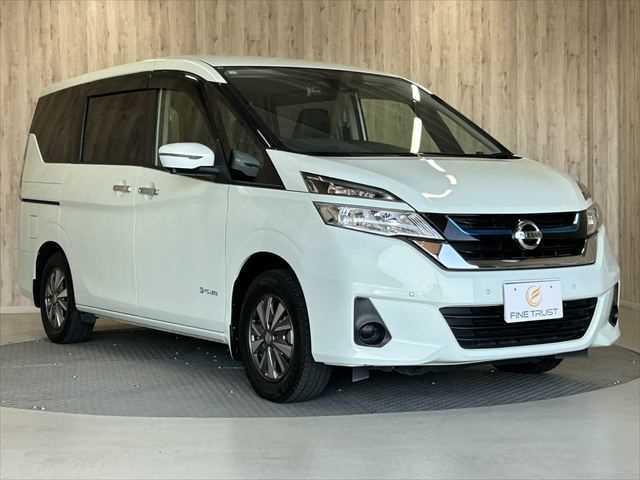 セレナ e-パワー XV 6ヶ月走行距離無制限保証付 10型フリップダウン 9型ナビ アラウンドビューモニター エマージェンシーブレーキ 両側電動スライド 禁煙車 LEDヘッド パーキングアシスト クルコン スマートキー(19枚目)