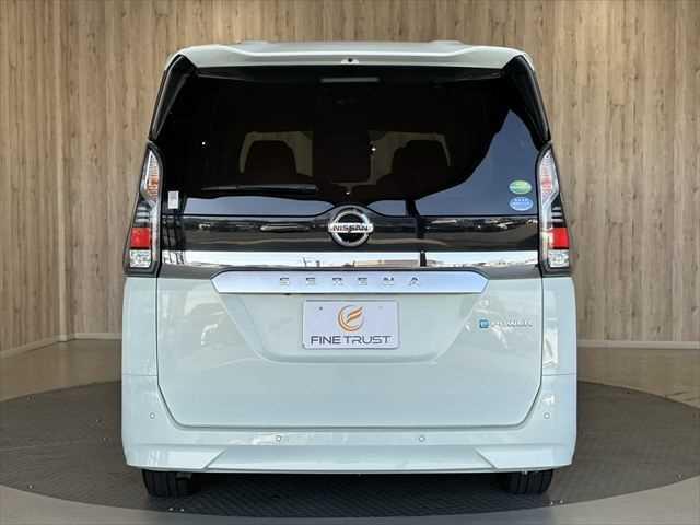セレナ e-パワー XV 6ヶ月走行距離無制限保証付 10型フリップダウン 9型ナビ アラウンドビューモニター エマージェンシーブレーキ 両側電動スライド 禁煙車 LEDヘッド パーキングアシスト クルコン スマートキー(21枚目)